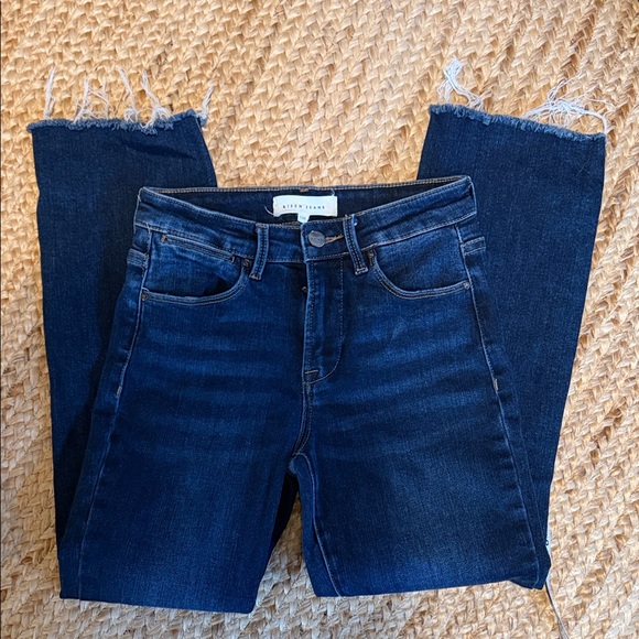 Risen Jeans Denim - Risen Jeans Women's Midnight Blue Cropped Jeans